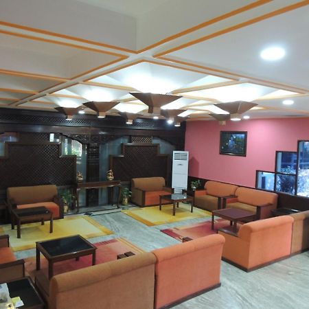 Hotel Nirvana Bhairāhawā Exterior foto