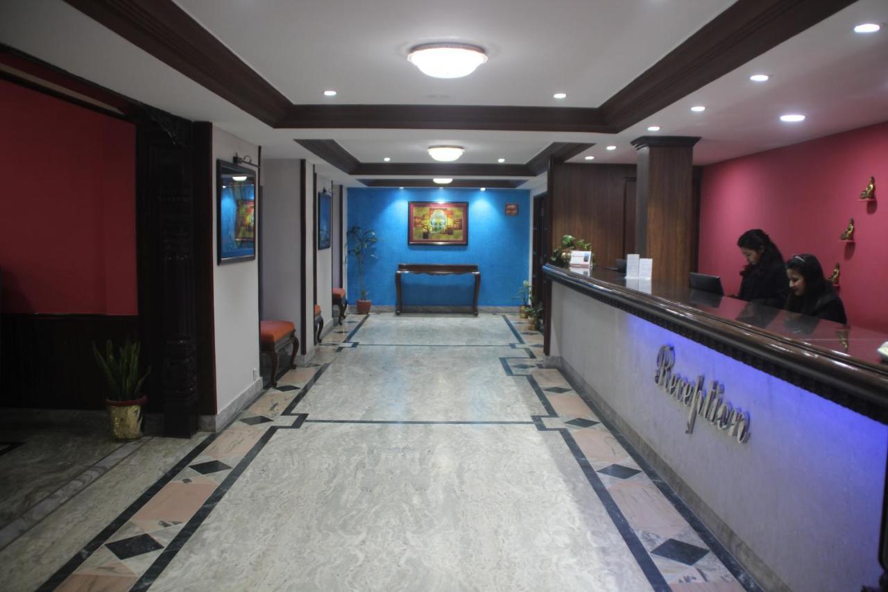 Hotel Nirvana Bhairāhawā Exterior foto