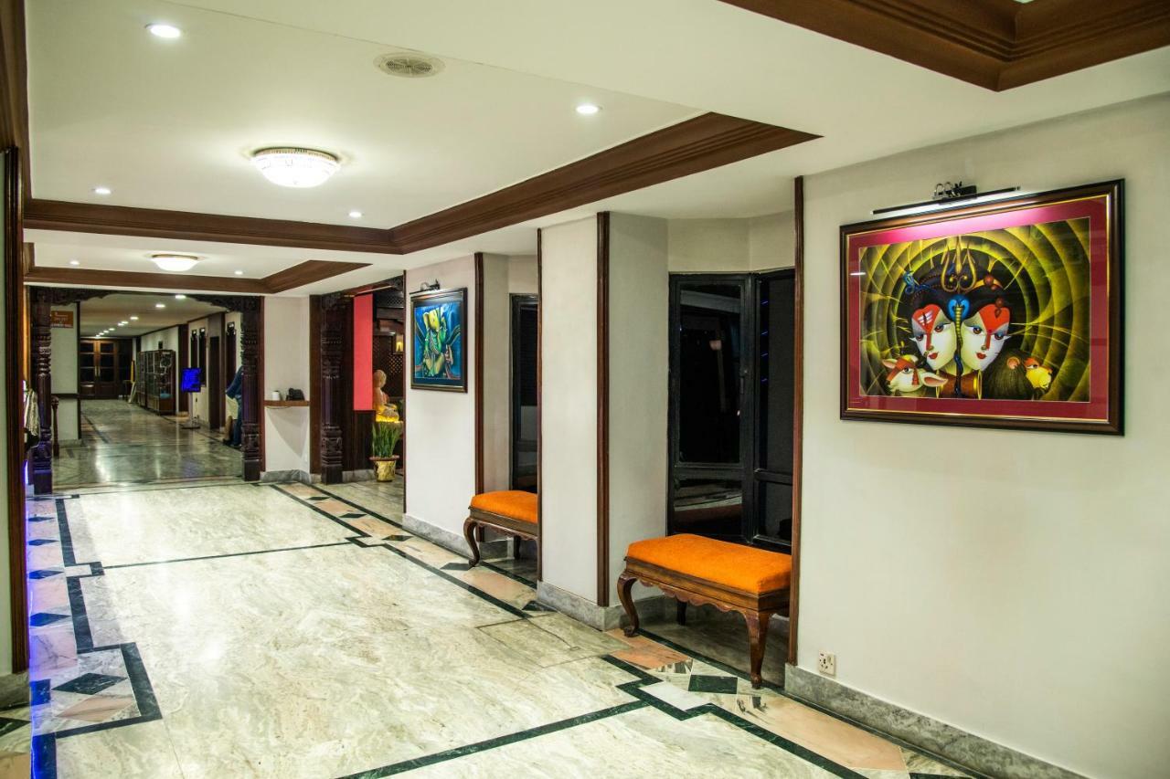 Hotel Nirvana Bhairāhawā Exterior foto